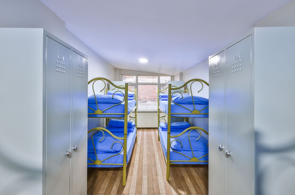 Gökçe Pansiyon - Yetişkin Oteli - Hostel - Image 15