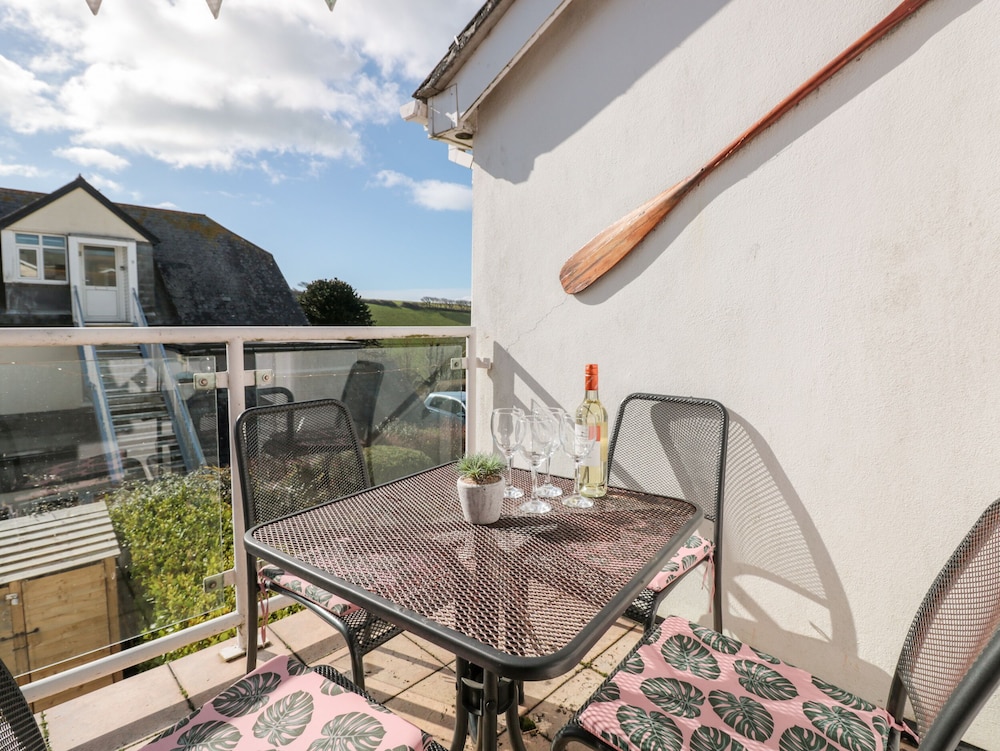3 West Park Mews