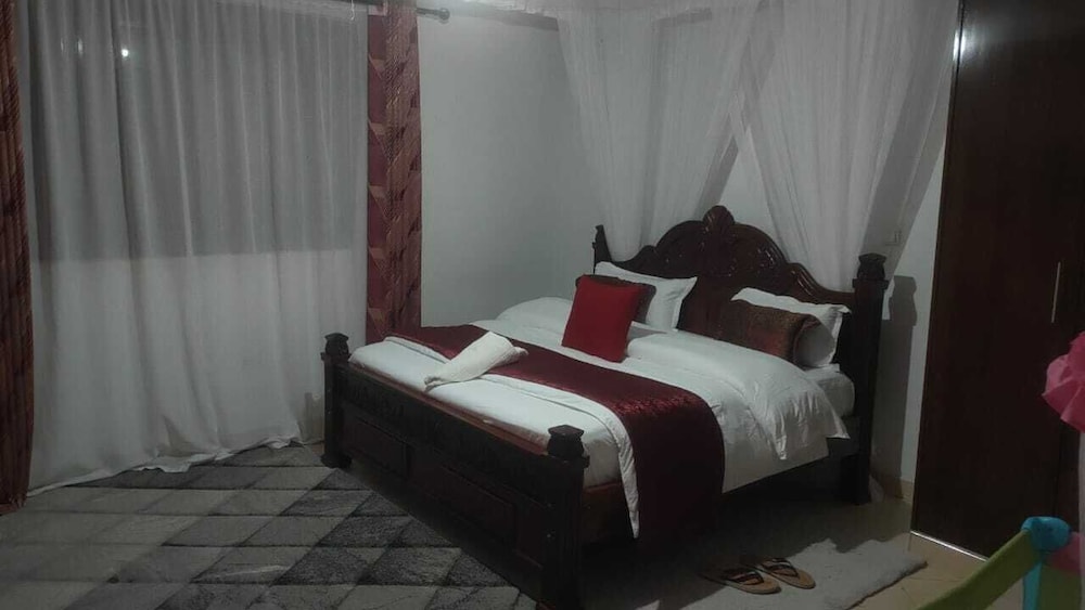 Lux Suites N&R Staycation Migori
