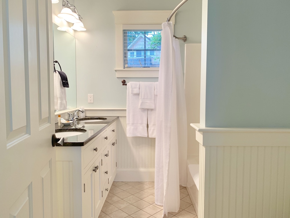 Sheepscot Harbour Village Resort