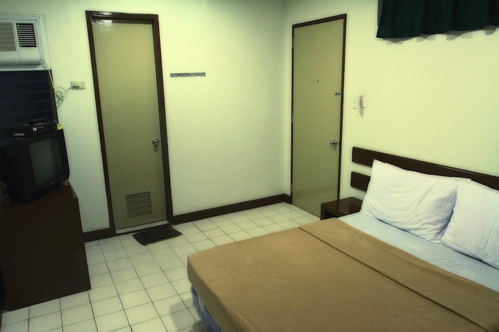 Ong Bun Pension House Bacolod view 3