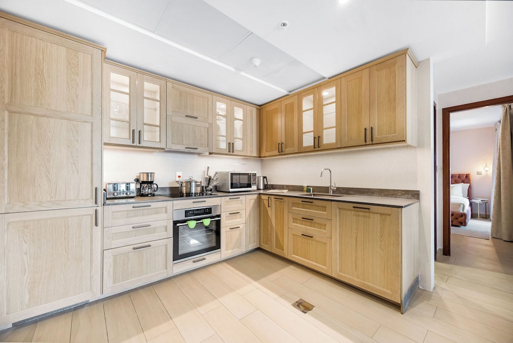 Durrani Homes - Azure 2BR with Burj Khalifa and Fountain View