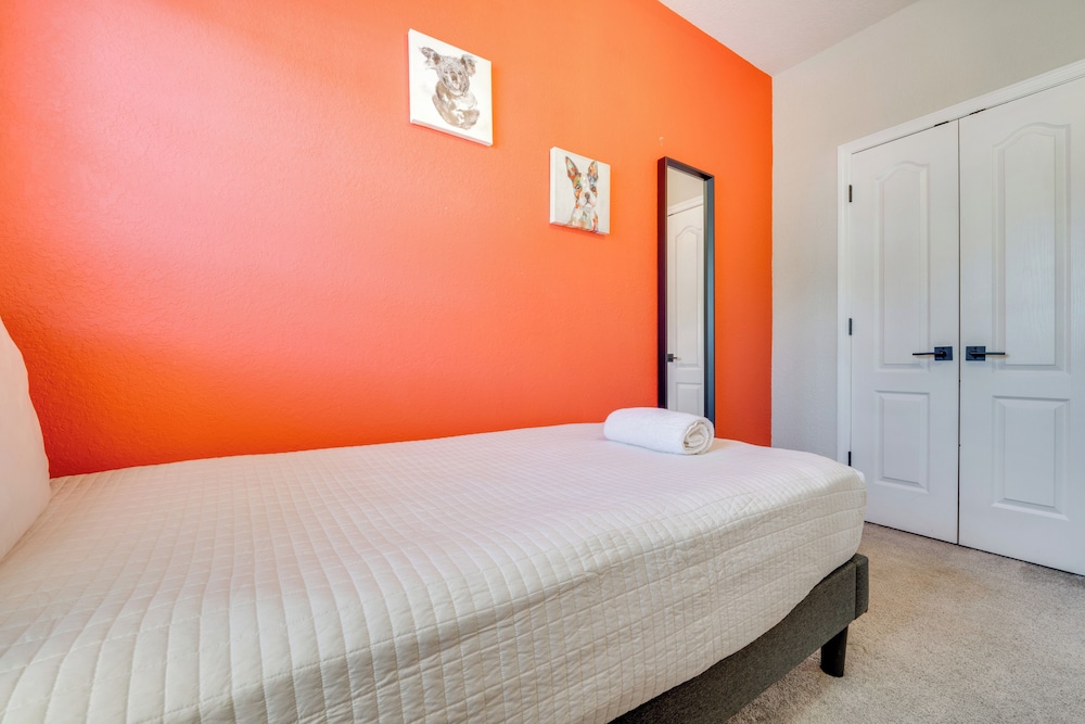 Explore WDW From Coral Cay Resort! Home w/ Lanai