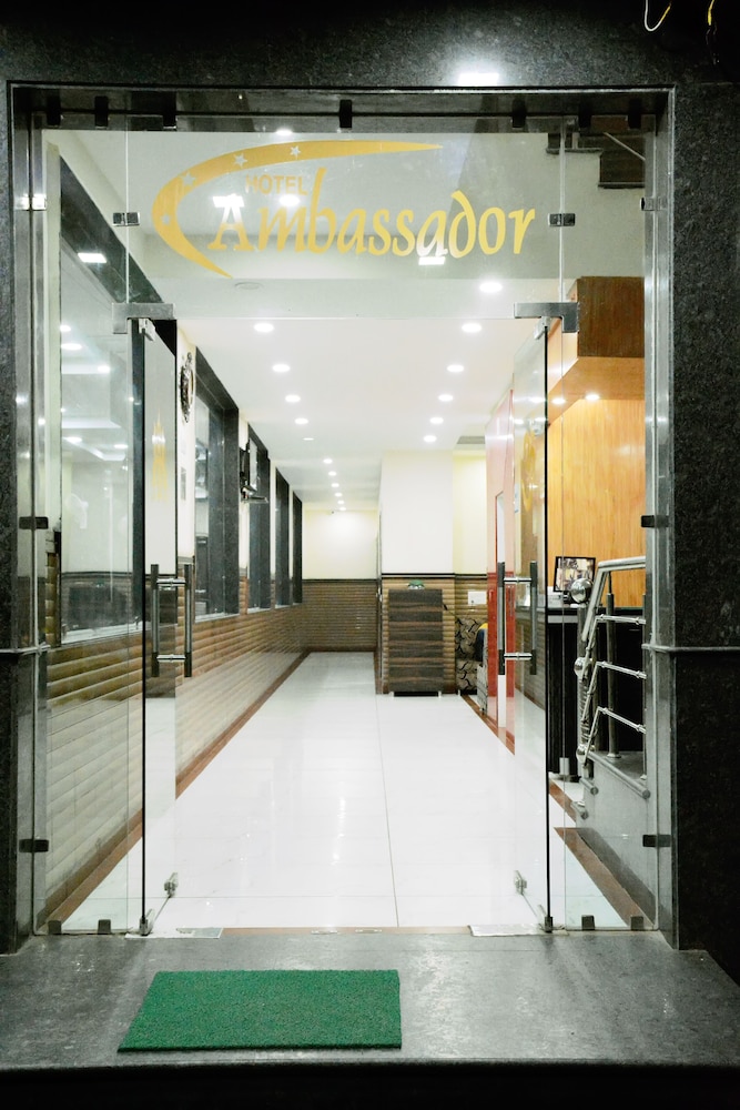 Hotel Ambassador Katra