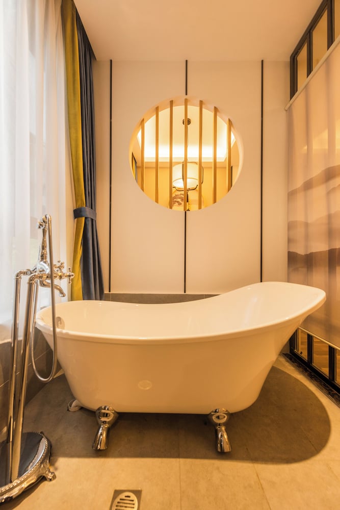 Li River Resort Villa Hotel