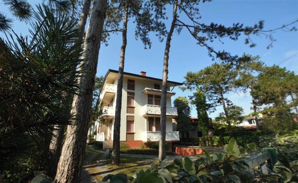 Cozy Apartment in a Quiet Area, Near the Beach of Lignano Sabbiadoro