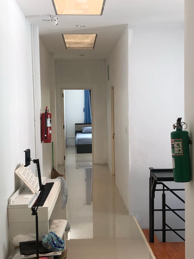 Den Nest Guest House KRABI