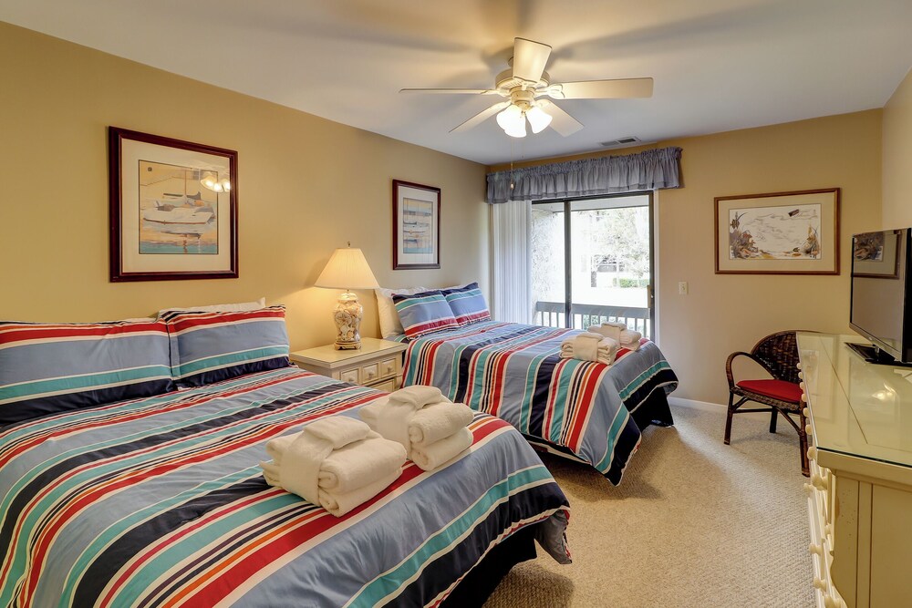 1252 Harbour Town Club at The Sea Pines Resort