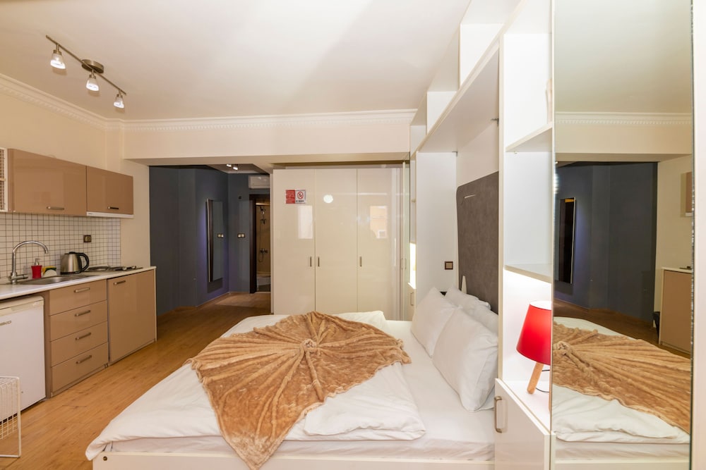 Opera House Otel - Image 76