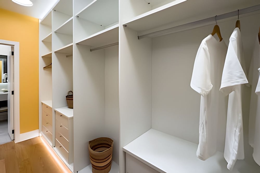 Ipanema | Duplex no melhor local do bairro, 4 quartos, 5 min da Praia - por Casapē Rio