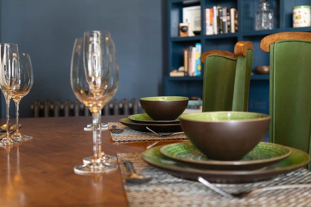 Host Stay Tranquility on Brunswick Square