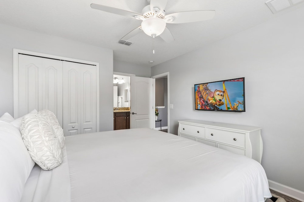 1417 Rolling Fairway Dr