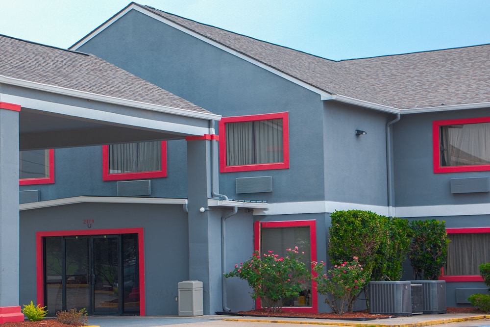 Americas Best Value Inn Donaldsonville