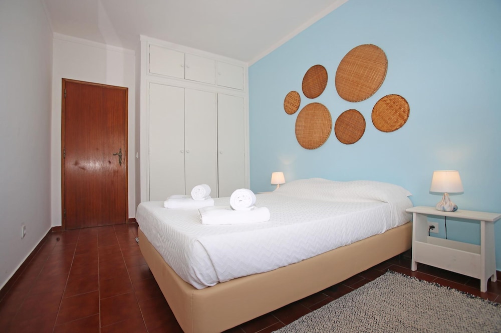 A22 - Rocha Beach Flat in Portim o