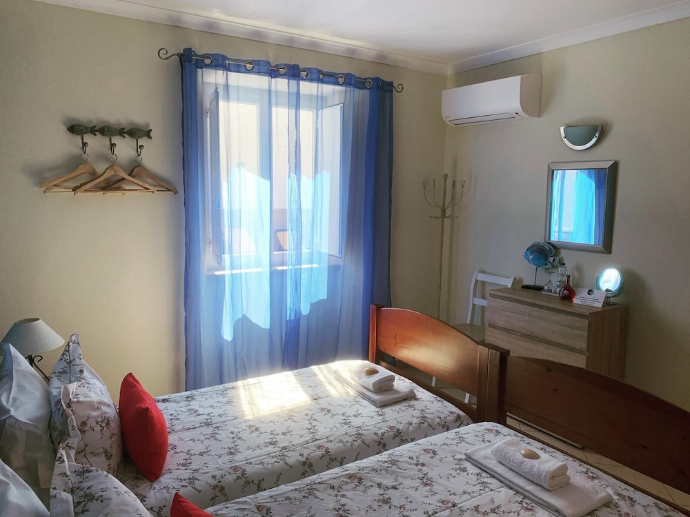 Blue Moon Guesthouse