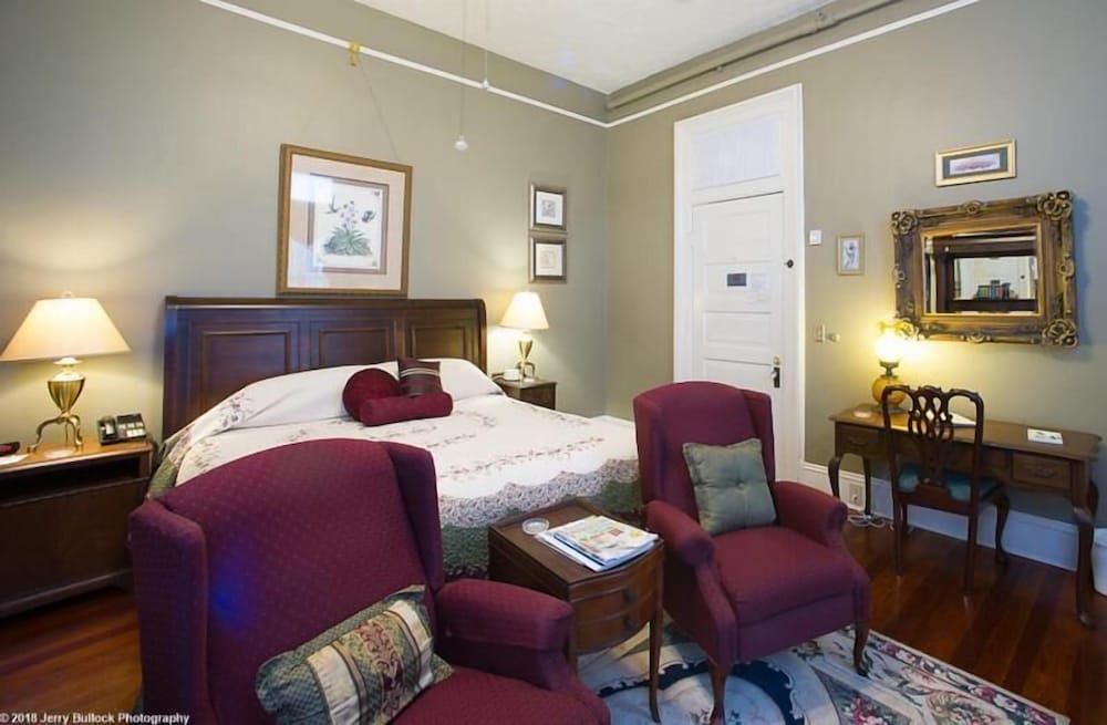 Page House Bed and Breakfast