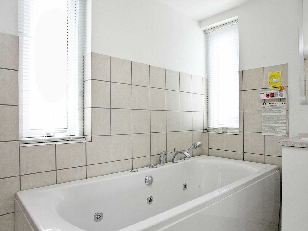 8 Person Holiday Home in Brovst-by Traum view 3