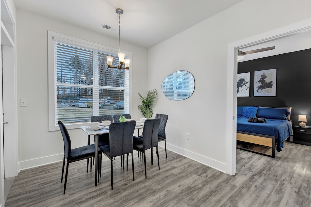 Luxe 3BR Suite Mins to Downtown Durham