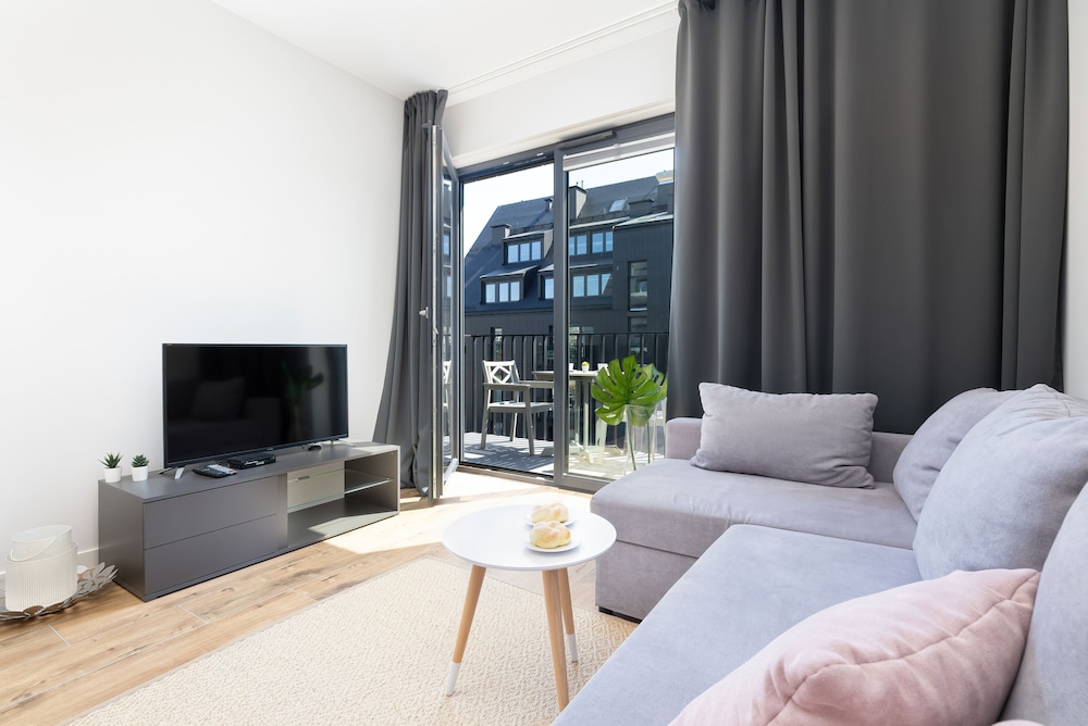 Kolo Brzegu Apartments by Renters view 2