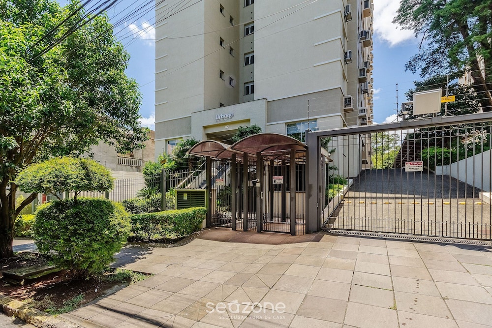 Elegant Apartment for Couples in Poa-rs Urb1110