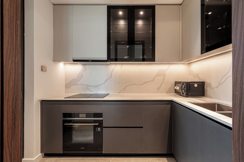 Luxury Apartment Hotel - The Metropole