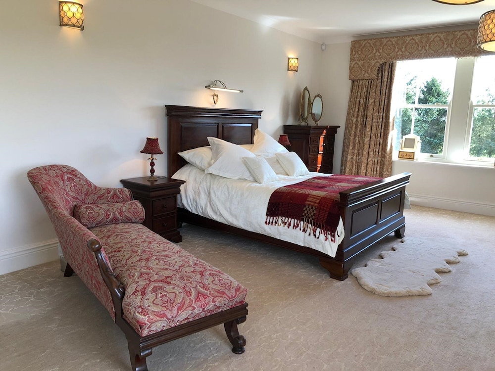 Lillium House view 5