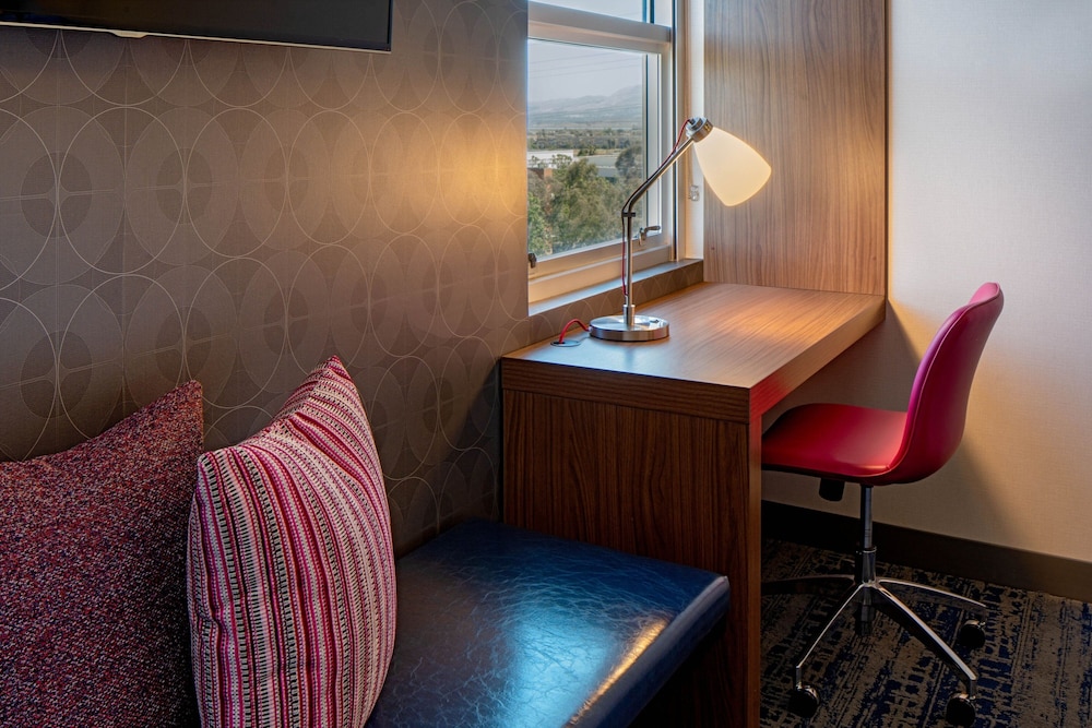 San Francisco Vacations - Aloft Santa Clara - Property Image 37