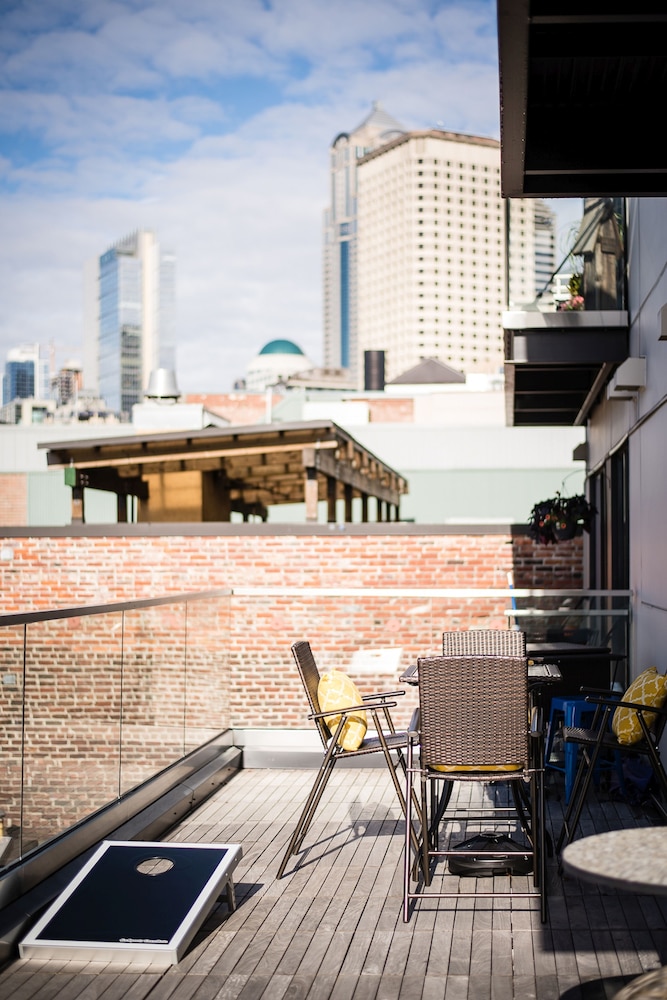 Pelicanstay in Stadium District