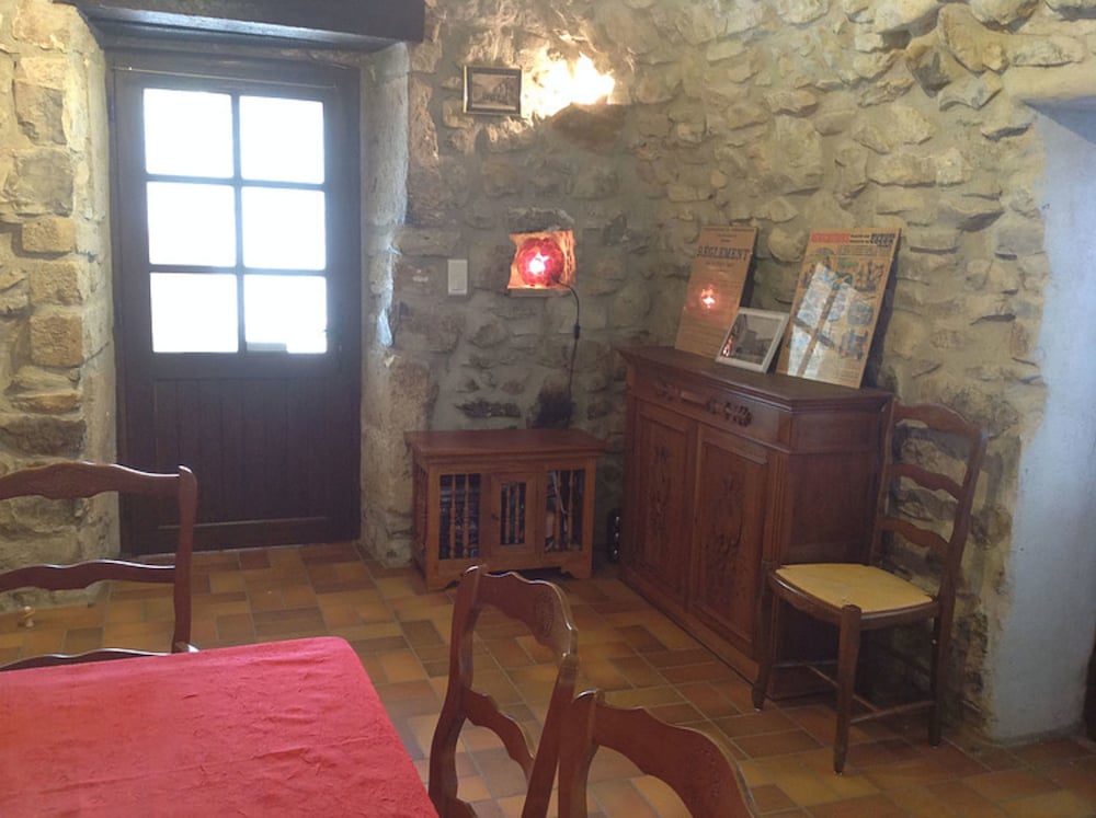 Photo 19