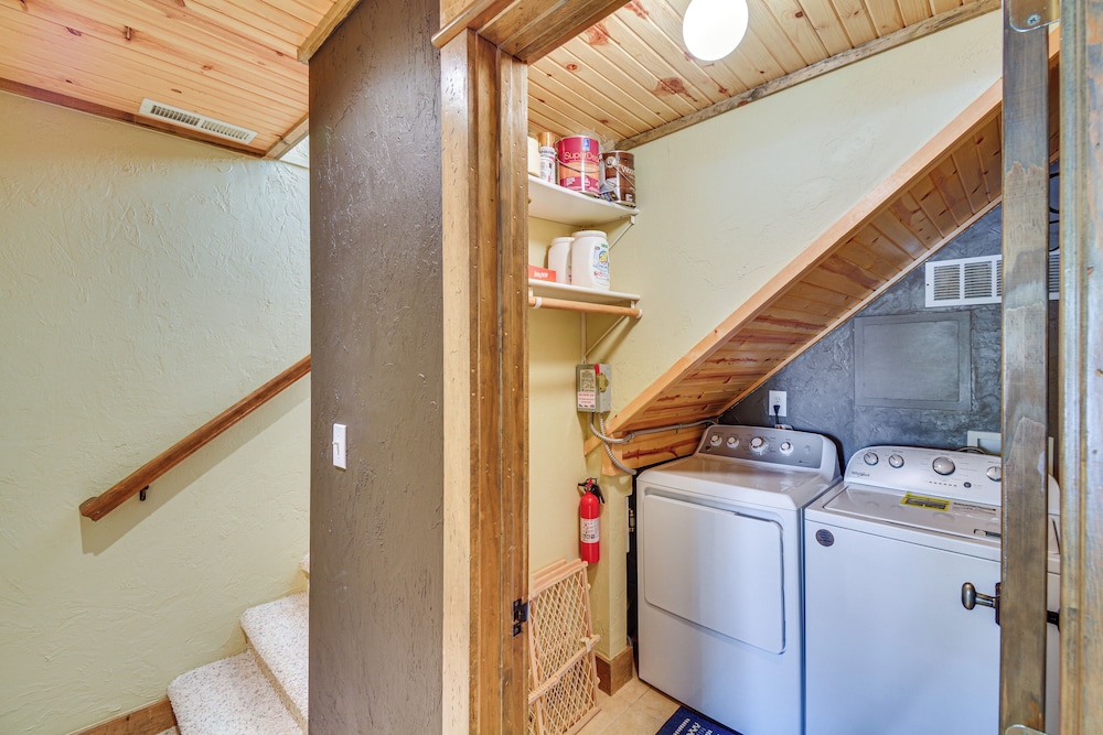 24-0139 Cabin in Fairplay: Close to Trails!