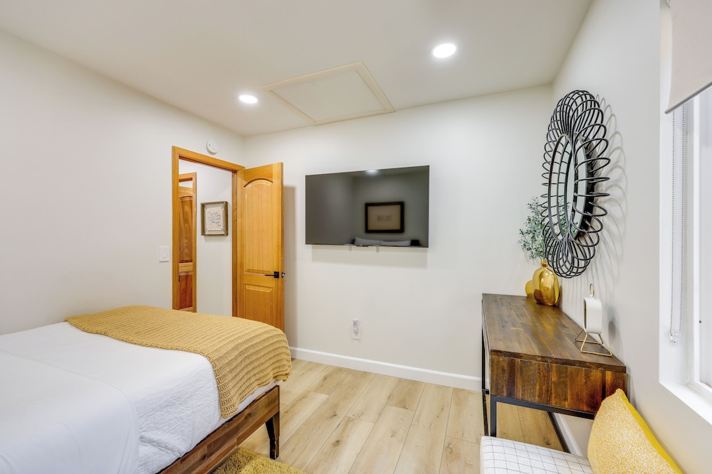Walk to Big Bear Marina: Modern Home w/ Hot Tub!