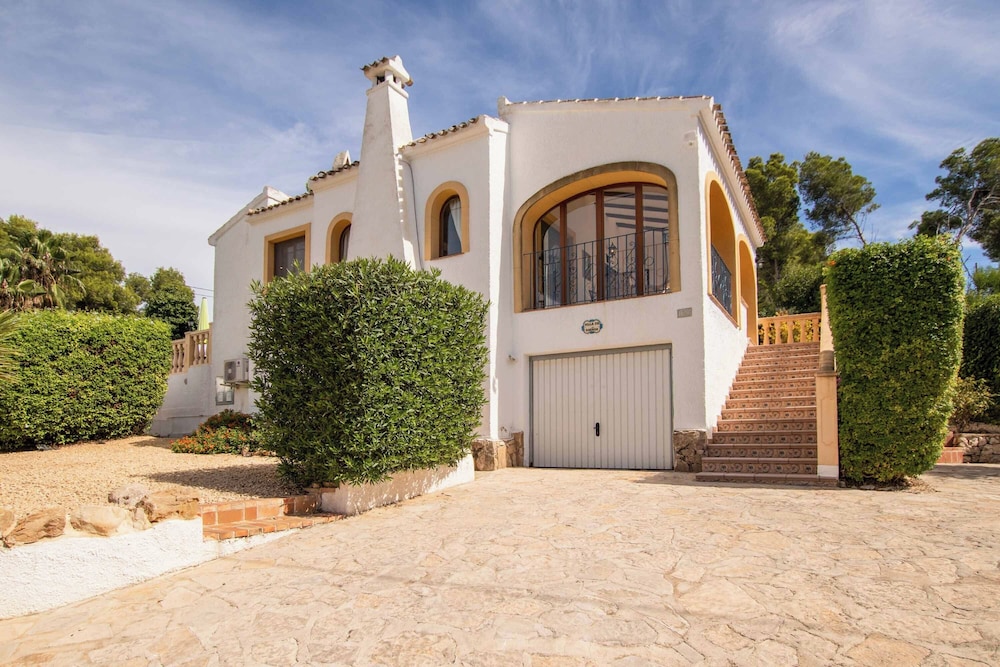 Villa Nichola