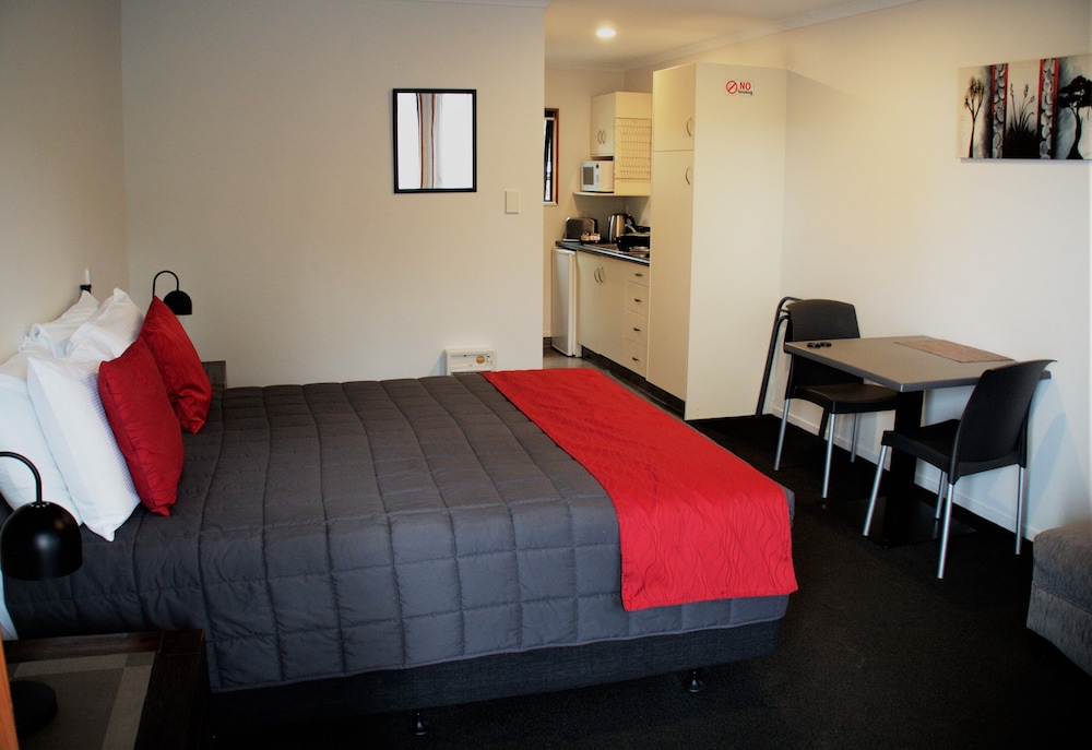 Bayside Holiday Units view 5