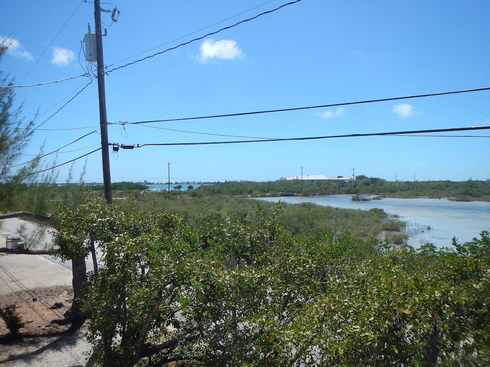 Ed & Ellen's Lodging Big Pine Key