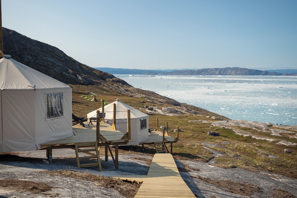 Eqi Glacier Lodge - World of Greenland