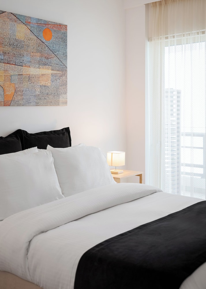Vouliagmeni Serenity Residence
