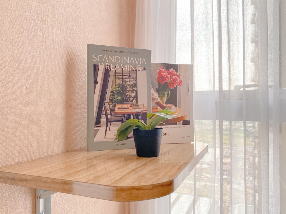 Homey Studio Apartment Tokyo Riverside Pik 2