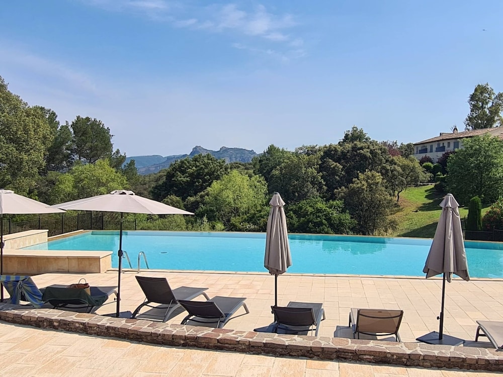 Apartment in La Motte Near Golf Course