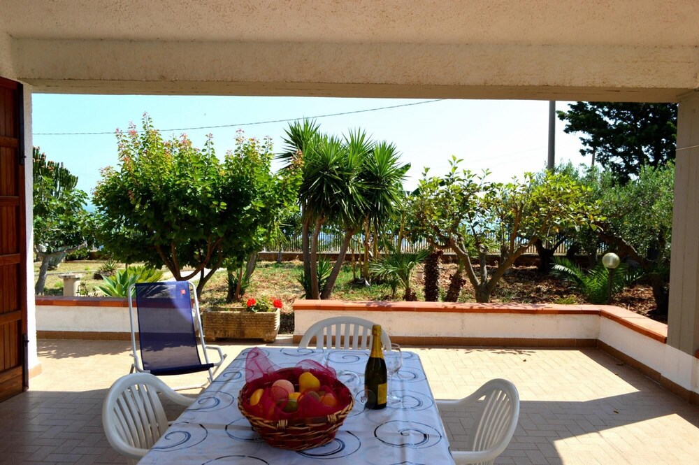 Sc017 Villa Valenti a Pochi Metri dal Mare view 5