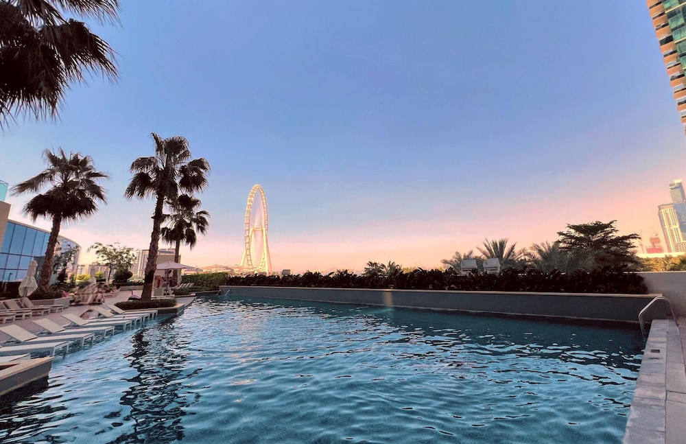 Modern 4BR M w Beach Access at Address JBR