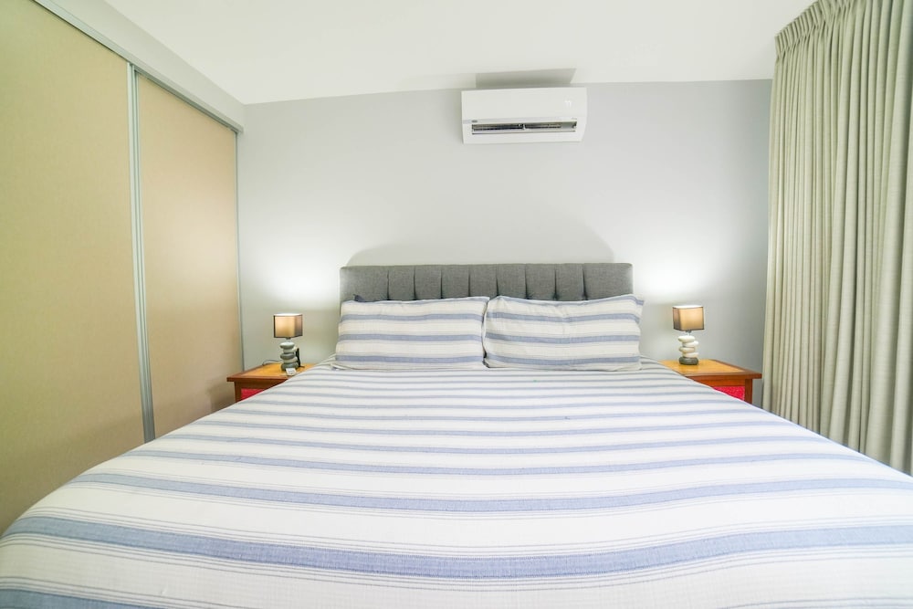 CR Luxury La Estancia Floresta 05 3 Bdrm
