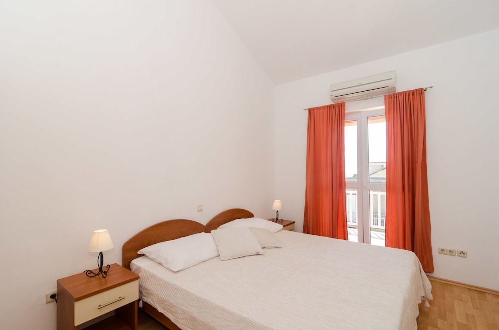 Burum Apartments