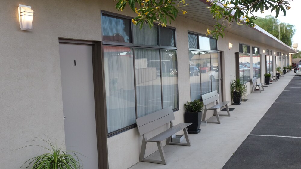Loddon River Motel
