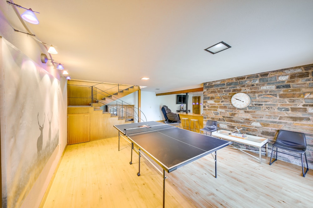 Sandpoint Vacations - 12 Mi to Schweitzer: Spacious Home w/ Deck! - Property Image 10