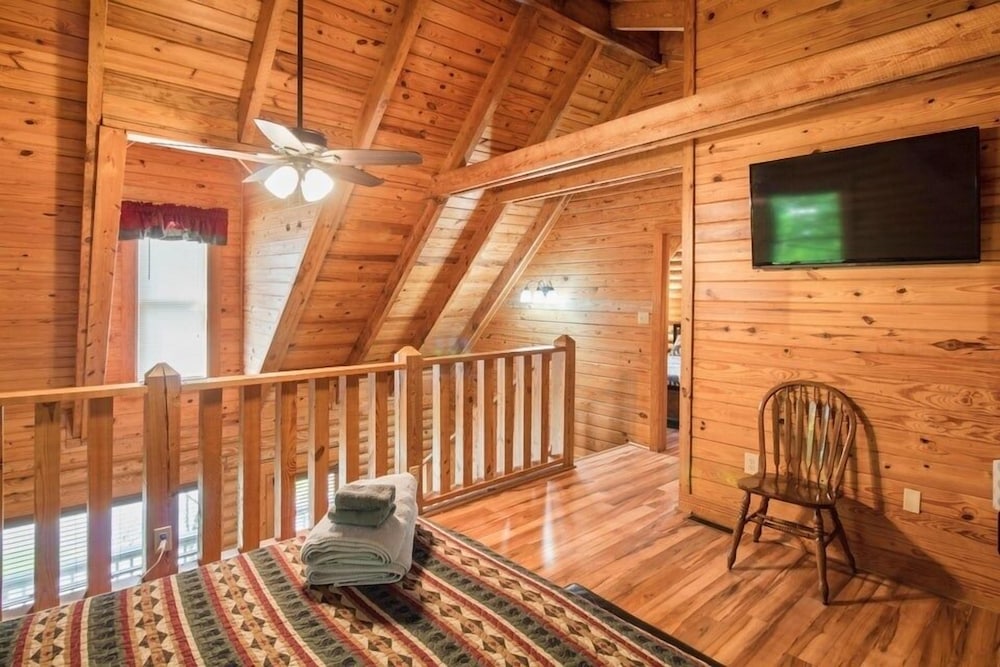 Er25 - Country Days 2 Bedroom Cabin