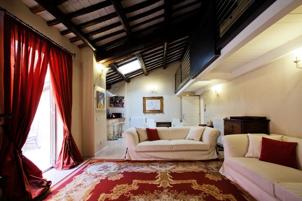 LM Suite Spagna
