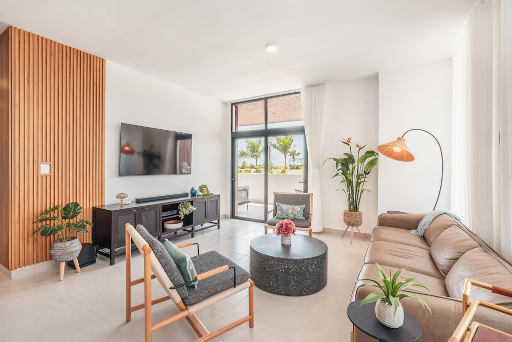 Spacious apt With Balcony and bbq in Cap Cana view 3