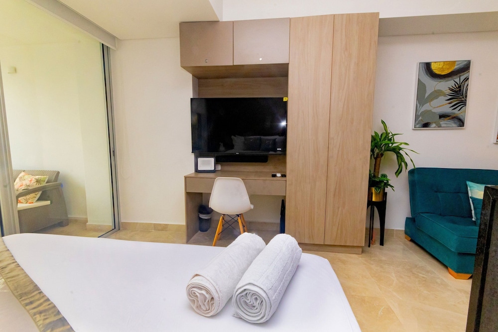 Condominio exclusivo nuevo frente al mar