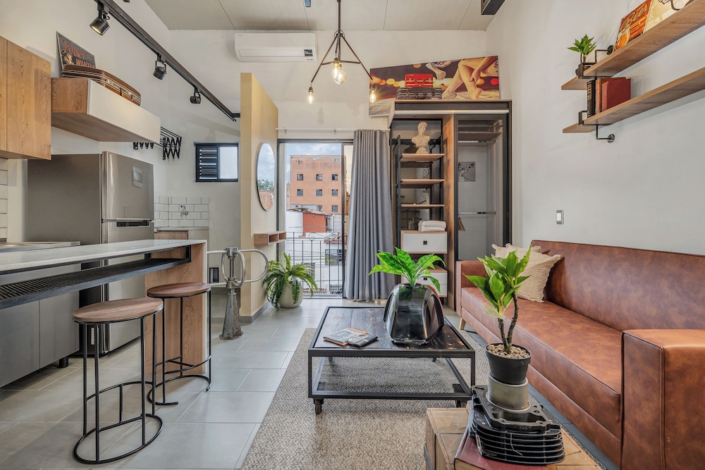 Apartamentos La Joaquina by HOUSY HOST