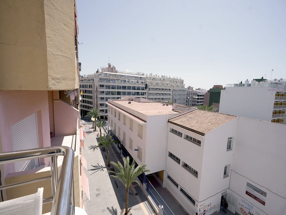 Hostal Anna Benidorm view 5